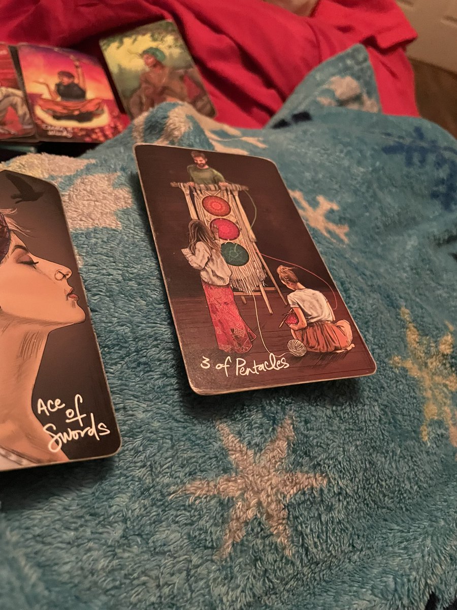 pember_emily's tweet image. #3ofpentacles #threeofpentacles - This will lead to collaboration.