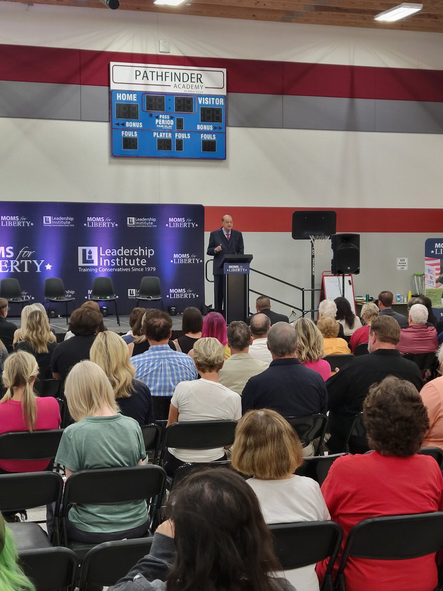 RealTomHorne's tweet photo. Thank you @Moms4Liberty for inviting me to speak at your new chapter opening in Maricopa County. My 2024 focus is to elect Conservatives to school board who are committed to raising academic achievement for students. https://t.co/xH0LO2cMZg