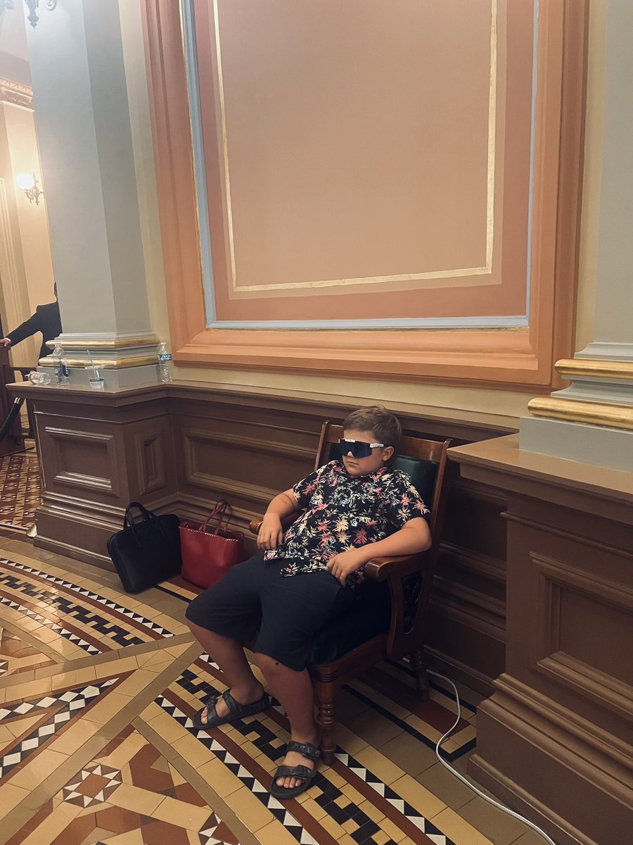 Katie Phillips tweet media
