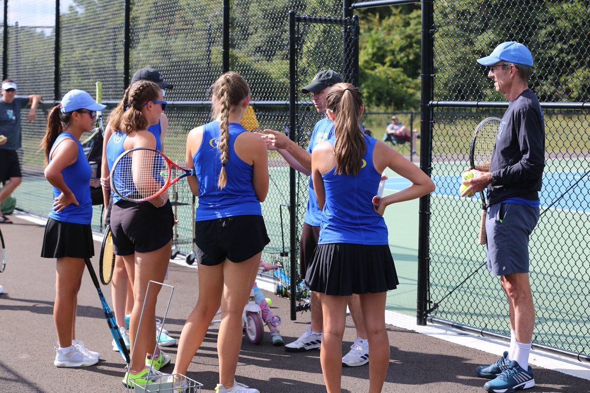 TennisGLHS tweet media