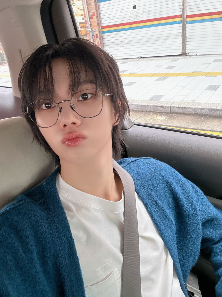 BOYNEXTDOOR_twt's tweet photo. 오늘도 출근 완료 🤓 

#BOYNEXTDOOR #SUNGHO #성호 https://t.co/LlfPFC4vYt