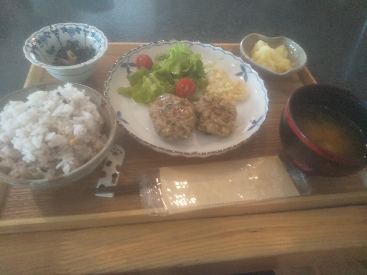 onigiri0113's tweet photo. 昼飯!
#Mjuk
#ミューク
#旭川 https://t.co/S0z7iKrYqH