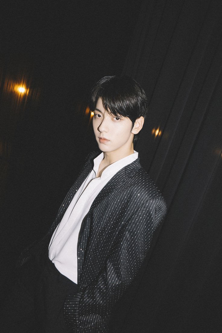txt_sarangdan2's tweet photo. #투모로우바이투게더 [Back for More (with Anitta)] 멜론 독점컷 https://t.co/ky00rqJOE2