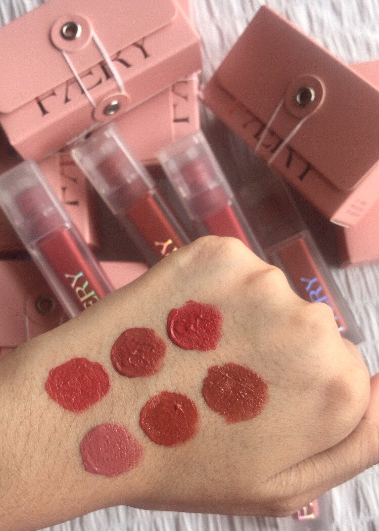 lovelyyanissa_'s tweet photo. It’s a semi-matte tint🙊

Let me introduce to you ✨Faery Airy Matte Tint Cream✨

The texture are velvety and very creamy! There are 6 pretty shades to be choose🥰 https://t.co/lmCUfEf0Ce
