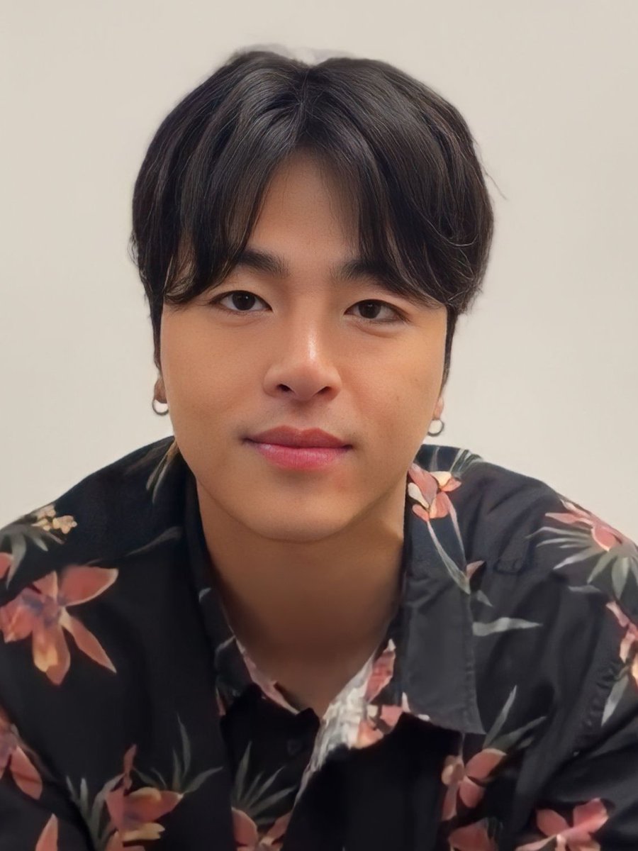 kooskyjunhoe's tweet image. 📸 | KOO JUNHOE - iKON 8th Anniversary instagram live