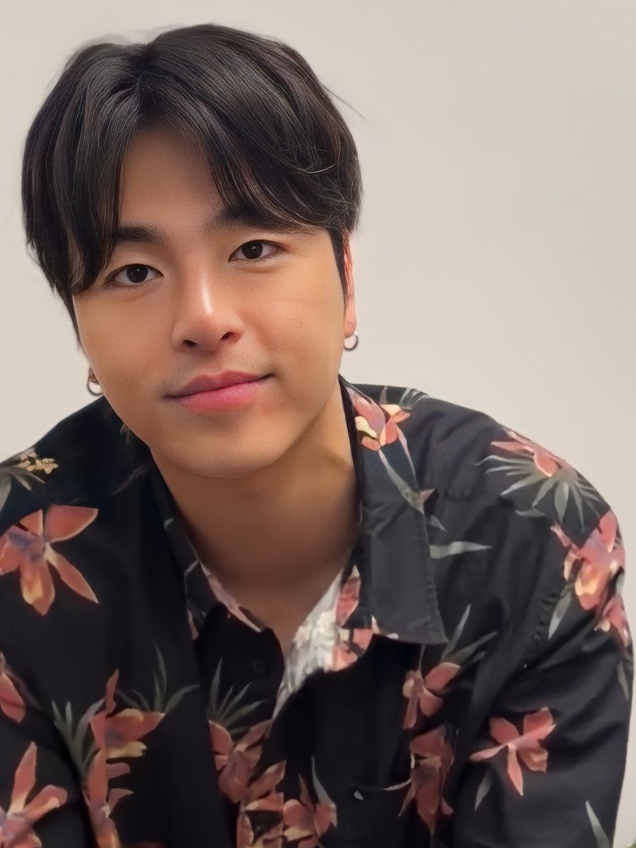 kooskyjunhoe's tweet image. 📸 | KOO JUNHOE - iKON 8th Anniversary instagram live