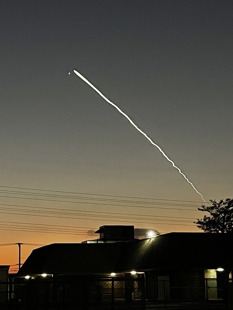 Phamburger's tweet photo. My first rocket launch sighting!! 
Mission: VICTUS NOX, responsive space demonstration by @fireflyspace for the U.S. Space Force out of Vandenberg Space Force Base on 9/14/23 around 7:30 PM, as seen from Southern Calif. https://t.co/zk0ojduu0L