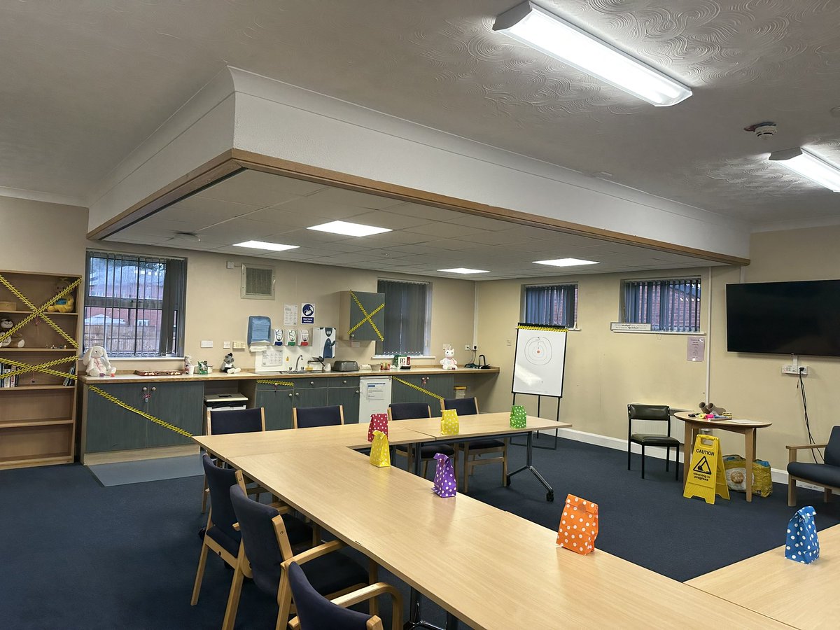 Clare Ward (@clarewa86858874) on Twitter photo As part of FNCH leaders team time out day I designed and organised an escape room this was an amazing icebreaker, which needed effective communication, team work and problem solving. Pleased to say they all escaped. <a href="/ClareHicklin/">Clare Hicklin</a> <a href="/AjGidda/">⪩༏⪨ Ajinder kaur Gidda ⪩༏⪨</a> <a href="/DarrenspencerRN/">Darren spencer</a> <a href="/maradelrahman/">maradel rahman</a> As part of FNCH leaders team time out day I designed and organised an escape room this was an amazing icebreaker, which needed effective communication, team work and problem solving. Pleased to say they all escaped. <a href="/ClareHicklin/">Clare Hicklin</a> <a href="/AjGidda/">⪩༏⪨ Ajinder kaur Gidda ⪩༏⪨</a> <a href="/DarrenspencerRN/">Darren spencer</a> <a href="/maradelrahman/">maradel rahman</a>