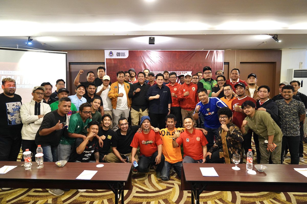 Mendengar banyak sekali aspirasi dari para suporter sepak bola seluruh Indonesia. Kami sepakat menciptakan lingkungan yang bersih, sportif, dan penuh prestasi.