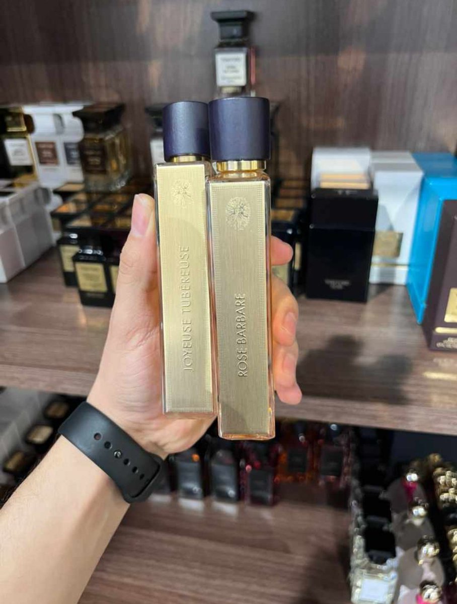 perfumerahgad's tweet photo. طلبها الأن 
توصيل بنفس
،
#توصيل #حفلات #هديا #تغليف #فازات #الرياض #كارتير #شانيل #ديور #سلاسل #فرزاتشي #بستاني #باتشي #هدايا_مواليد #هديا_مميزه #تخرج #بلونات #حروف #تغليف_هدايا #باقة_ورد #فازات_ورد #followforfollowback

#رابطة_عشاق_العطور https://t.co/OBb5rkQGsv