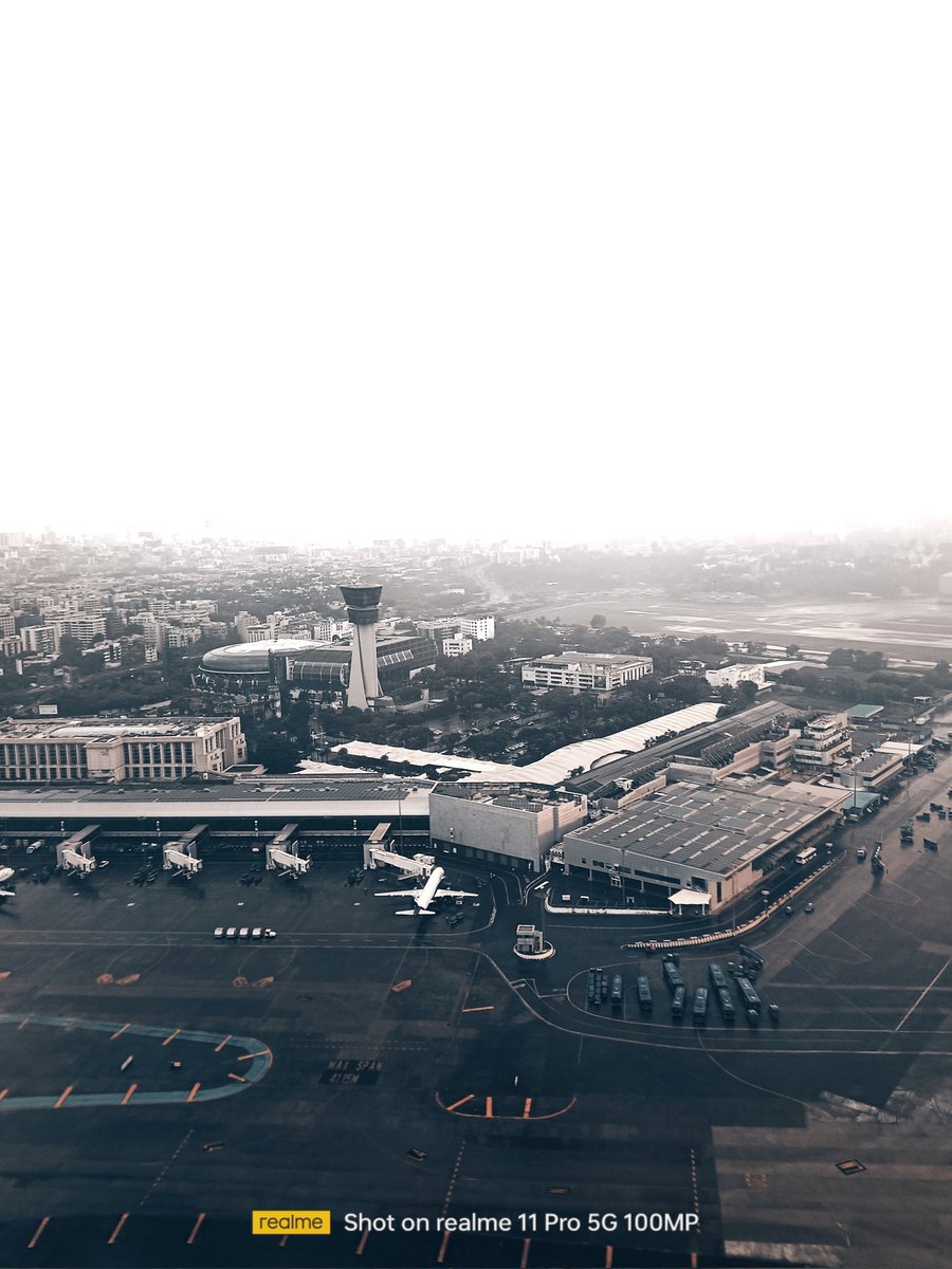 neophyteclicker's tweet photo. Aerial Shots Through realme 11 Pro 5G
#DareToLeap
#ShotOnrealme
#realme11ProSeries https://t.co/3TcSpxhCvs