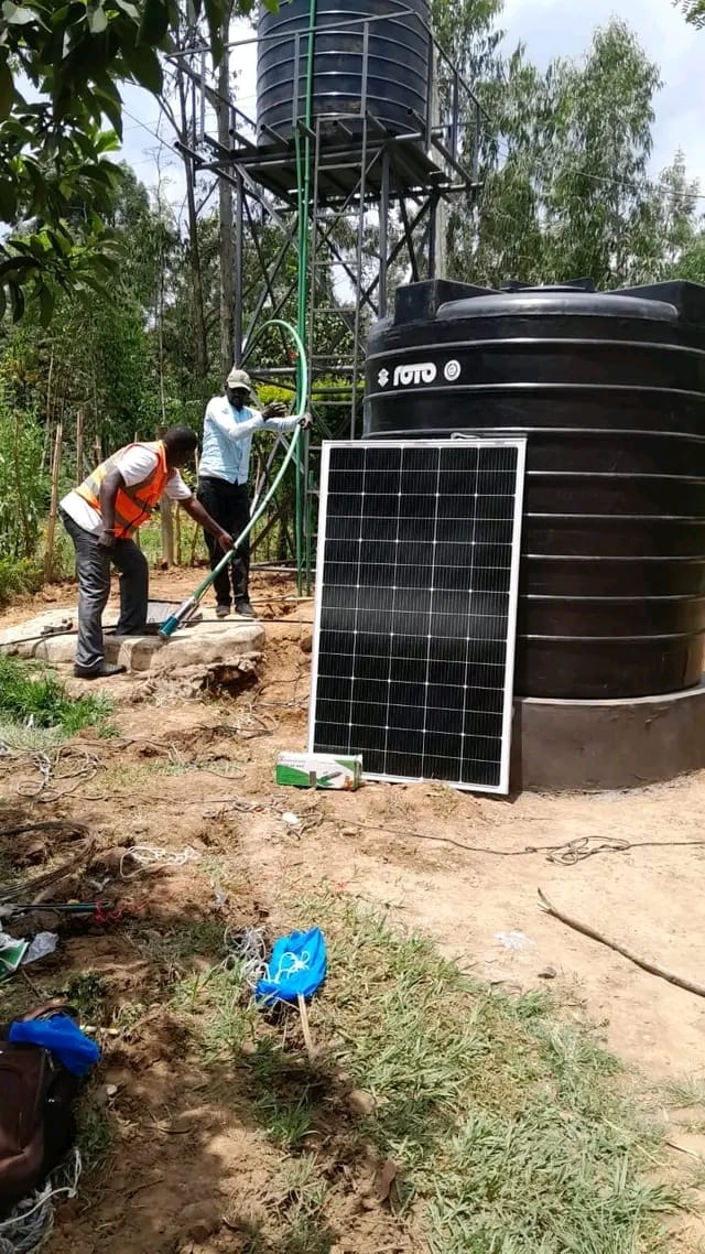 Solar Pump is powered entirely by the sun,with no need for batteries or other sources of external power. Solar water pumps can pump 1500 liters per hour and reach a depth of 50 meters (best for wells and boreholes up to 150 feet).

#bbtvi Matiang'i,Somalia,David Ndii #DeadCapital