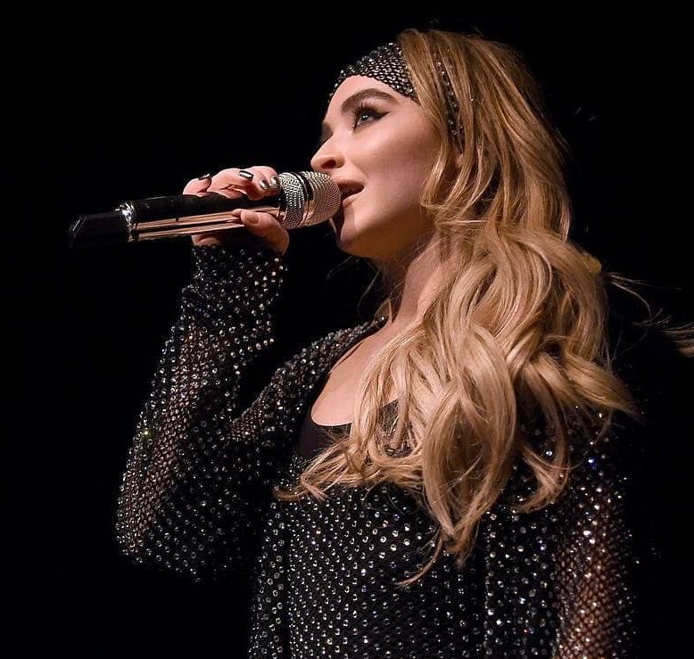 ❥ (@dailytaybrina) on Twitter photo 