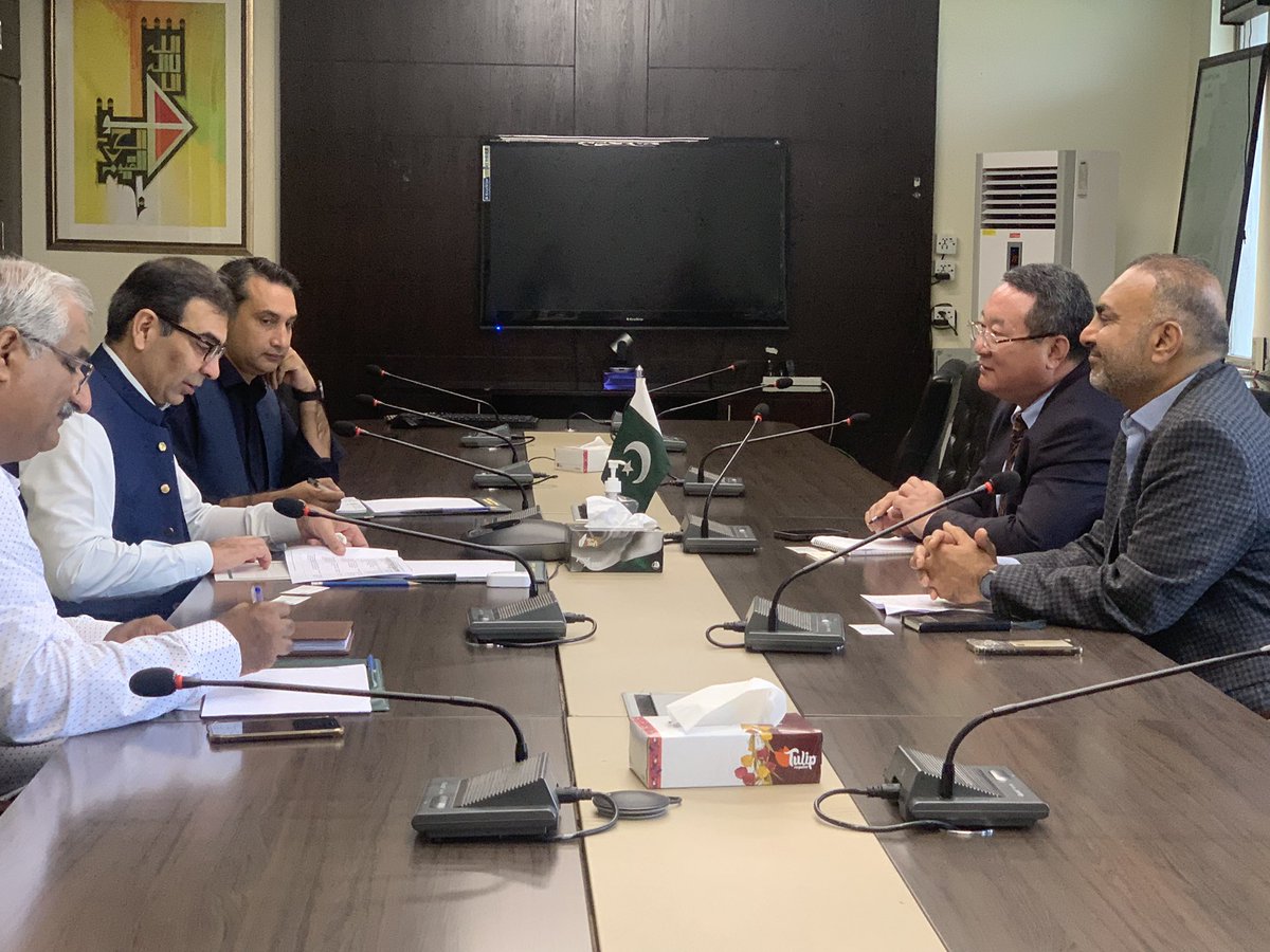 Caretaker Minister for Energy <a href="/magmmz/">Muhammad Ali</a> held a meeting with a team representing <a href="/ADB_HQ/">Asian Development Bank</a> , today at Power Division. The bilateral cooperation, energy efficiency and resource management for reforms in the power sector were discussed.
#EnergyEfficiency #EnergyTransition