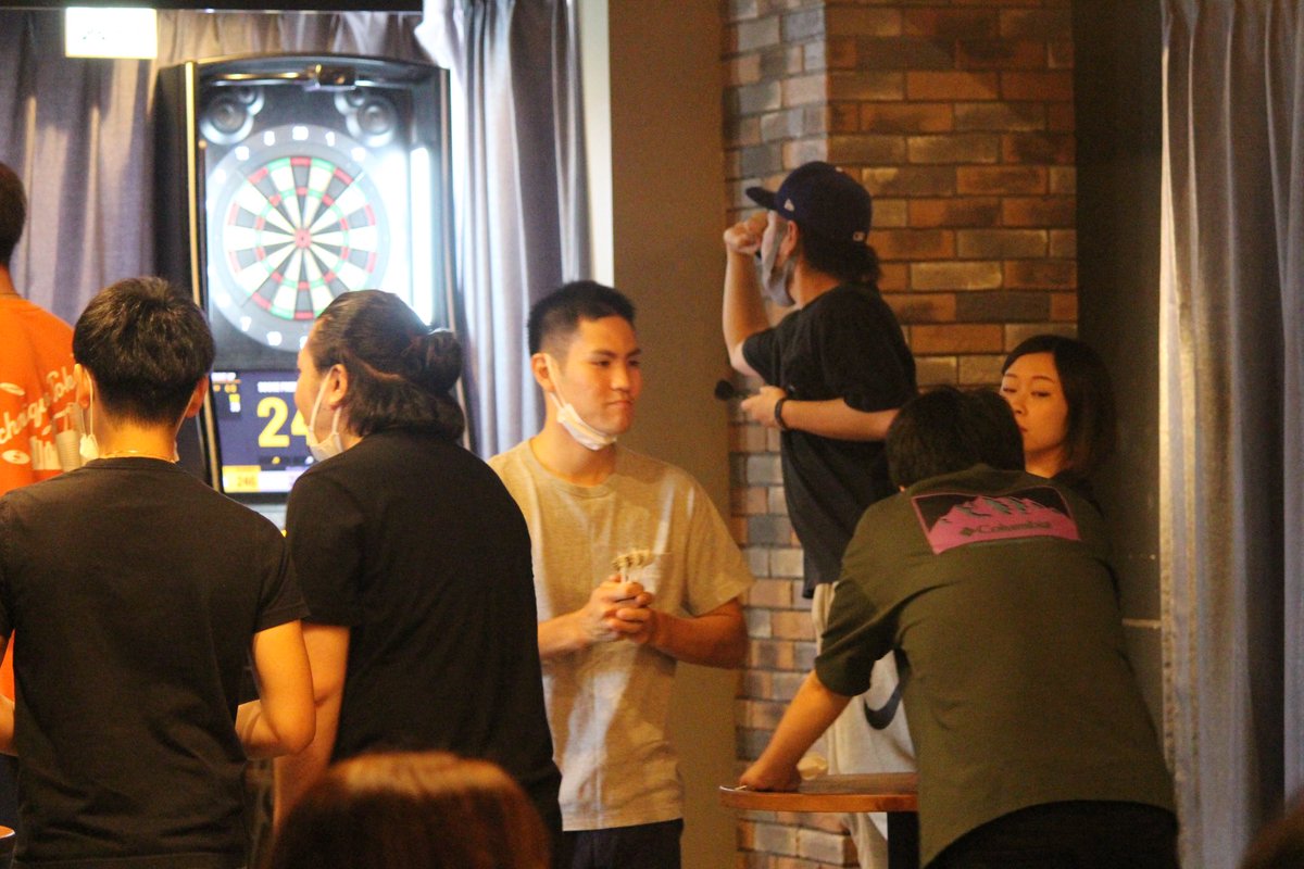 ADiningbar's tweet photo. THE HARD DARTS TOURNAMENT🎯
日程：10/15 Sunday
時間：受付 14時  開始15時
会場：ACOUTE
人数：50名
ｴﾝﾄﾘｰﾌｨｰ：4,000円
試合形式：ｼﾝｸﾞﾙｽ／ｵｰﾌﾟﾝﾀﾞﾌﾞﾙｽ
 501 Best of 3
 (501 Best of 5)
入賞者：金券有り
※袖付きシャツ･スラックス着用。
※エントリーは大会前日まで。 https://t.co/DLeCXptf7a