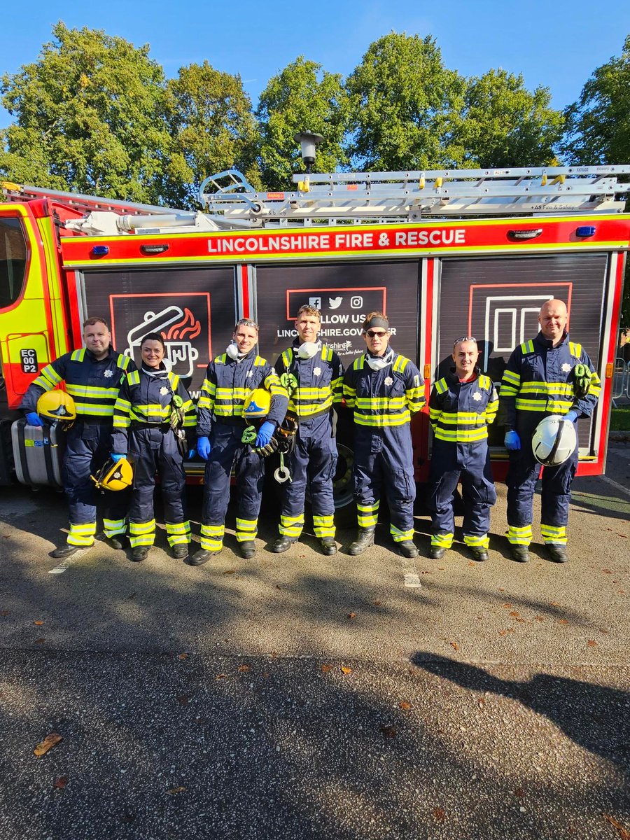 shropsfire's tweet photo. Good luck to our FFs from White Watch Telford and Shrewsbury, competing in the @_ukro extrication challenge in #Lincoln today 👏👏 https://t.co/zvwIwipPTR