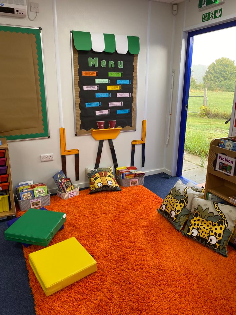 steephillonline's tweet photo. Smart, freshly painted classrooms at Steephill School https://t.co/BfdopDkw6q