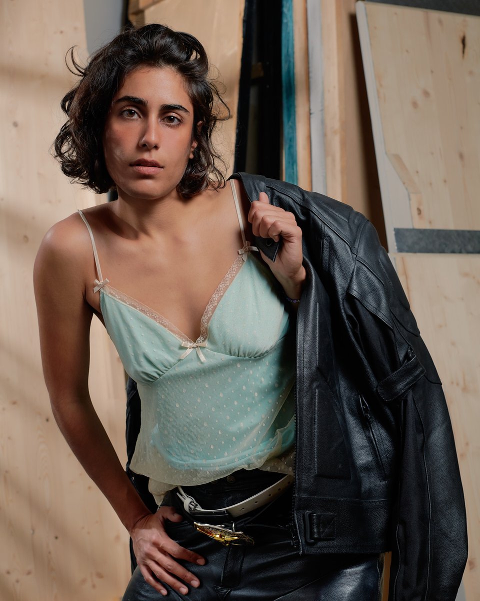 SchauspielhWien's tweet photo. Liebe Tala Al-Deen, herzlich willkommen am Schauspielhaus! Als Nächstes steht sie am 7. März 2024 auf der Bühne, für die Premiere von DER VEREIN.

Mehr Infos unter: https://t.co/5WgdFtOgRi 
📸 Julian Lee-Harather / https://t.co/RCtToncEwF https://t.co/c0WM6zisTy