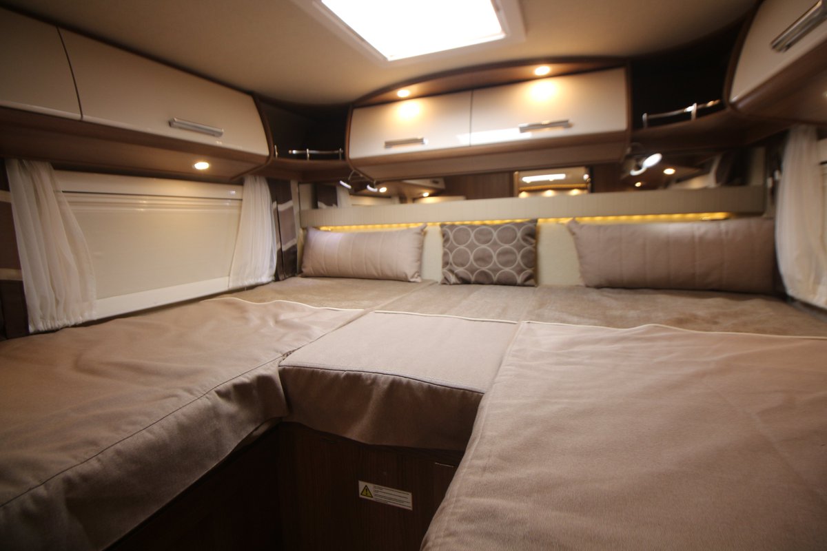 💥Carthago C-Tourer T 148 H💥

- 4 berth ⚡️
- Single beds ⚡️
- Large rear garage ⚡️
- Stylish interior ⚡️
- £74,995 ⚡️

For more information on this motorhome, view the full spec and gallery here: camperuk.co.uk/carthago-c-tou… or give our friendly salesmen a call on 01522 411259 😊