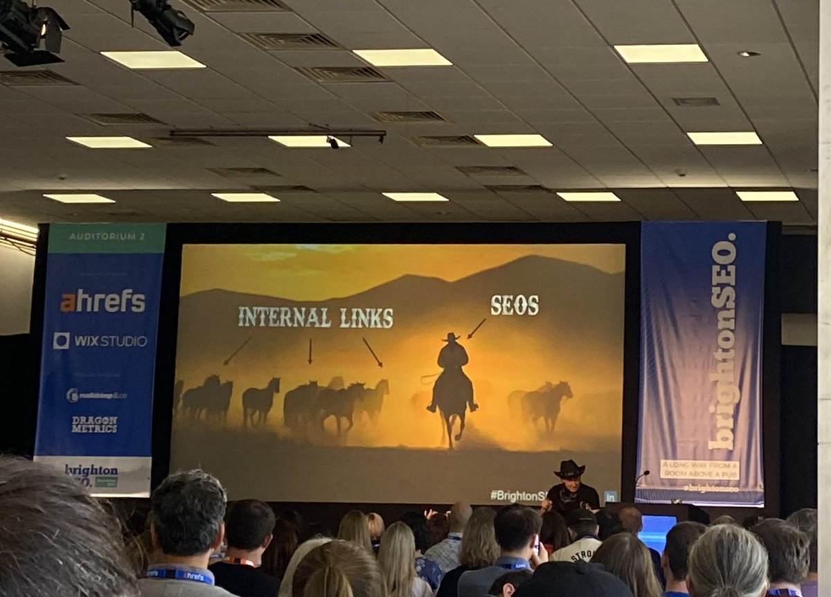 Thoroughly enjoyed everyones favourite cowboy <a href="/JmFelip/">Josep M Felip</a> on link wrangling and sorting out those pesky internal links! #BrightonSEO