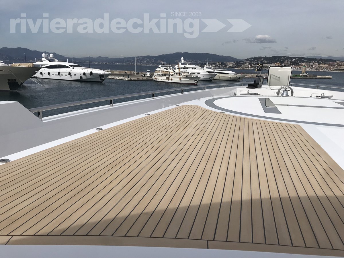3 more days to land @yachtingcannes 
#rivieradecking▹▹ see you soon Frédéric 
#BoatShow #MarineIndustry #Yachting #Yachts
#flexiteek #frenchriviera #helideck 
#CannesYachtingFestival