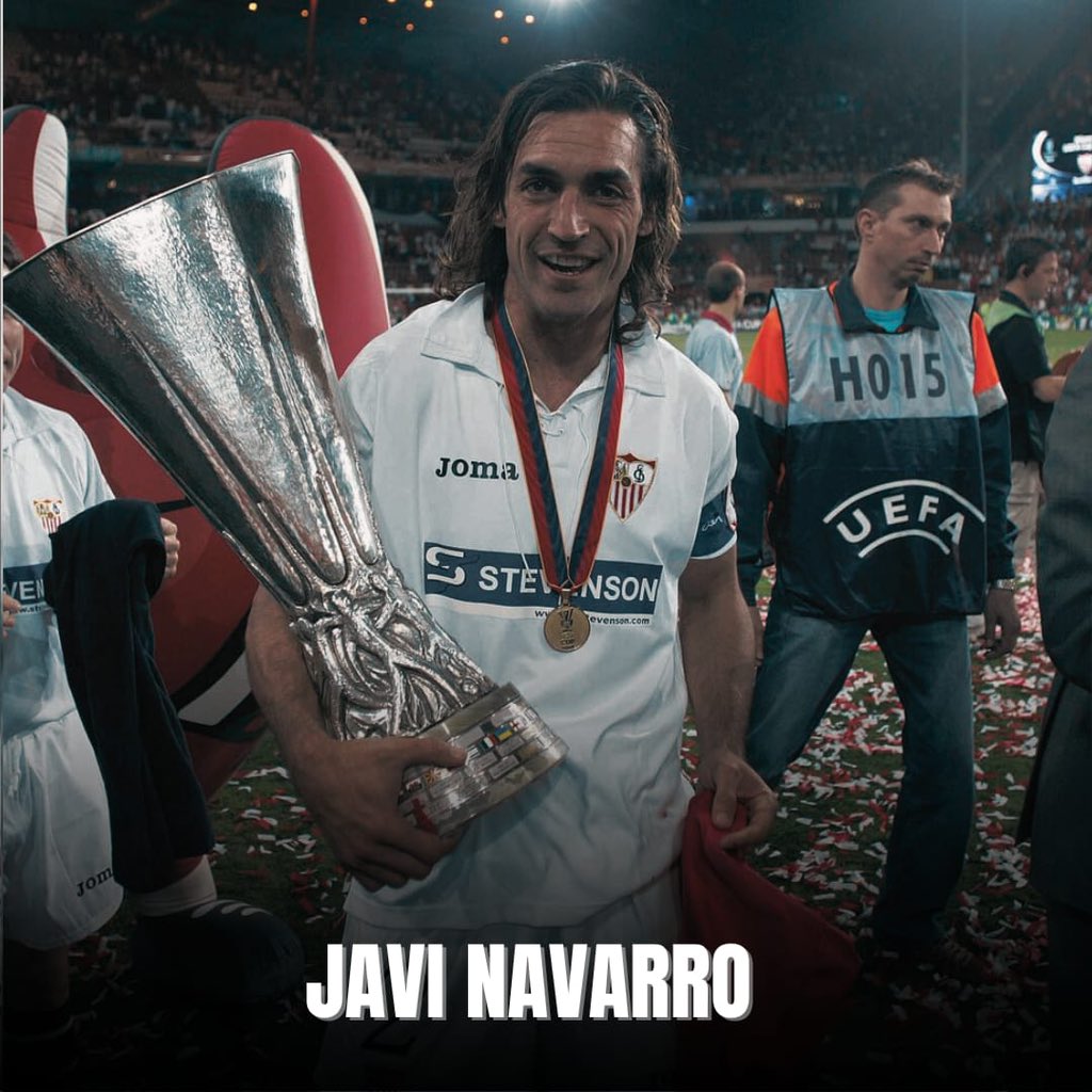 GxlDeBanega's tweet photo. ¿ Con cual te quedas ? #SevillaFC 

RT: Dani Alves

❤️: Javi Navarro https://t.co/6mfOGyewZ3