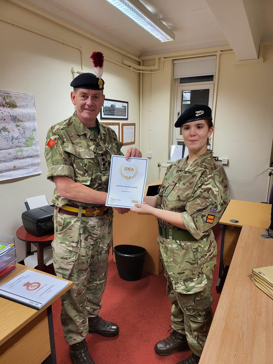 Emma Blackman (@em_blackman) on Twitter photo <a href="/idea_award/">iDEA</a> <a href="/CFiDEAadvisor/">CF National iDEA Advisor</a> Very proud of my girl being awarded her certificate this week <a href="/idea_award/">iDEA</a> <a href="/CFiDEAadvisor/">CF National iDEA Advisor</a> Very proud of my girl being awarded her certificate this week
