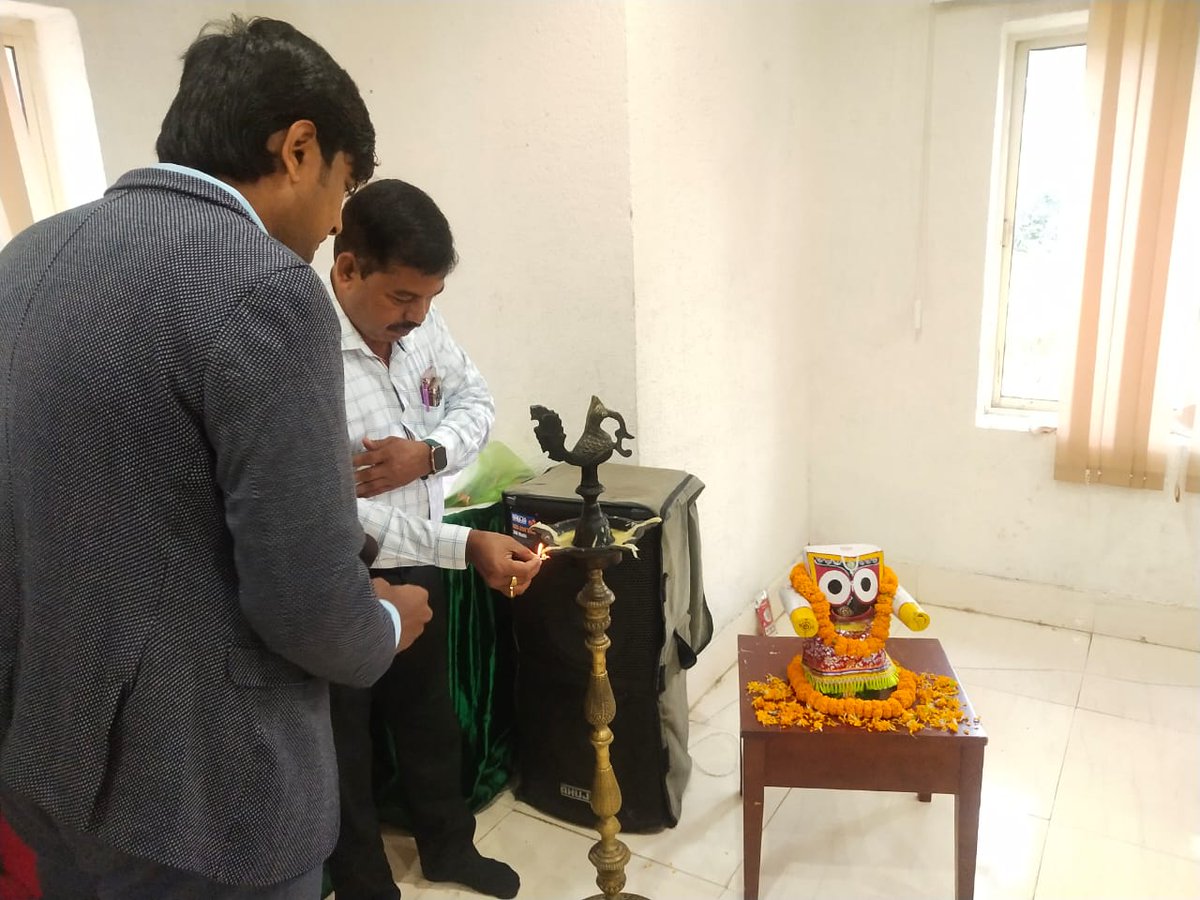 CSC Mission KarmaYogi master trainer training is going on at Konark, Puri, Odisha.  

#CSCMissionKarmaYogi #MasterTrainerTraining #Konark #Puri #Odisha