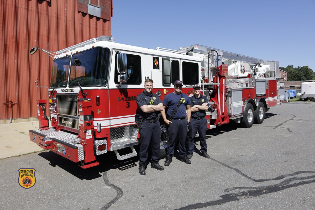 pauls612's tweet image. New 95' @FireSeagrave Tower Ladder for @WorcesterFD Ladder 3. 1st of 3. Based on a Capitol cab and chassis which is a cross of FDNY and DC features. Other 2 for Lad 1 and 7 should arrive November 1st #seagrave #towerladder #aerialscope #fire #firetruck #worcester @ctfirephoto