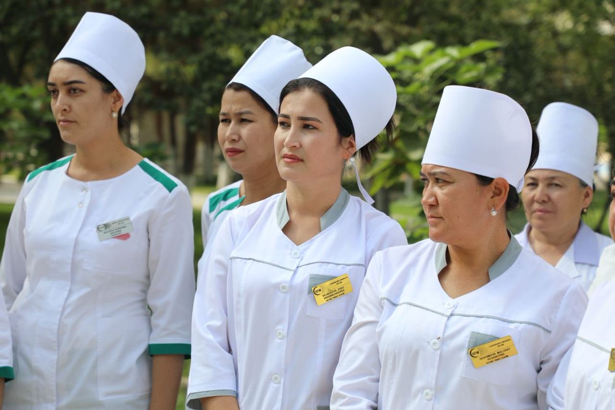 UNDP_Uzbekistan's tweet photo. This Emergency medical care in Jizzakh facility accepts 10,000+ people annually.
Together with @ecogov_uz & local Khokimiyat with support from @theGEF we ensured that the facility is equipped with #EnergyEfficient and #OzoneSafe air conditioning system as part of a demo project. https://t.co/3GiwEu4Gwx