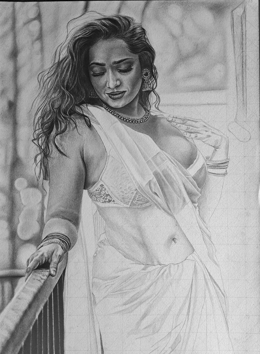 thevimalart's tweet photo. Progress of the Drawing
•
•
•
•
#art #artist #love #drawing #makeup #photography #smile #saree #sareestyle #fashion #sareefashion #artwork #artisticphotography #artoftheday #reelsinstagram #reelsviral #tweetgen #reelsvideo #sketchlife #sketchbook #artshare #reels #facebook https://t.co/FHUk45tYPR