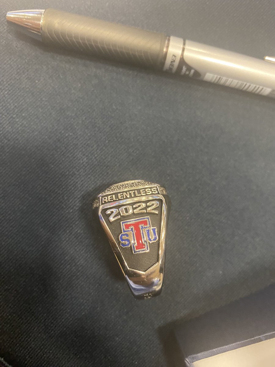 Fisk Athletics (@scwallace615) on Twitter photo Certainly was a night to remember. Thank you <a href="/TSUTigersVB/">Tennessee State Volleyball</a> for giving us an exciting season & making me part of the family.
#WeHere Certainly was a night to remember. Thank you <a href="/TSUTigersVB/">Tennessee State Volleyball</a> for giving us an exciting season & making me part of the family.
#WeHere