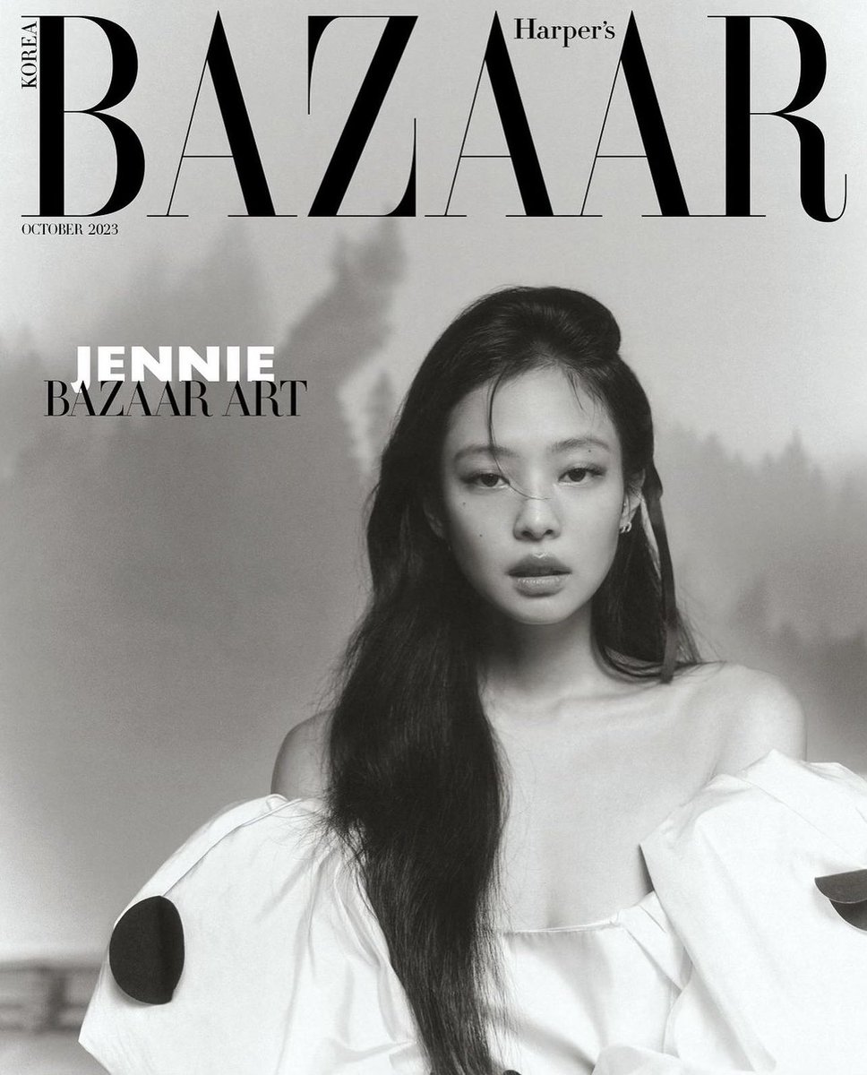 hoodcouturemag's tweet photo. Jennie Kim wearing Jacquemus on four covers for Harper's Bazaar Korea October 2023 issue. Photographed by Jongha Park. https://t.co/VN8AZKhROv