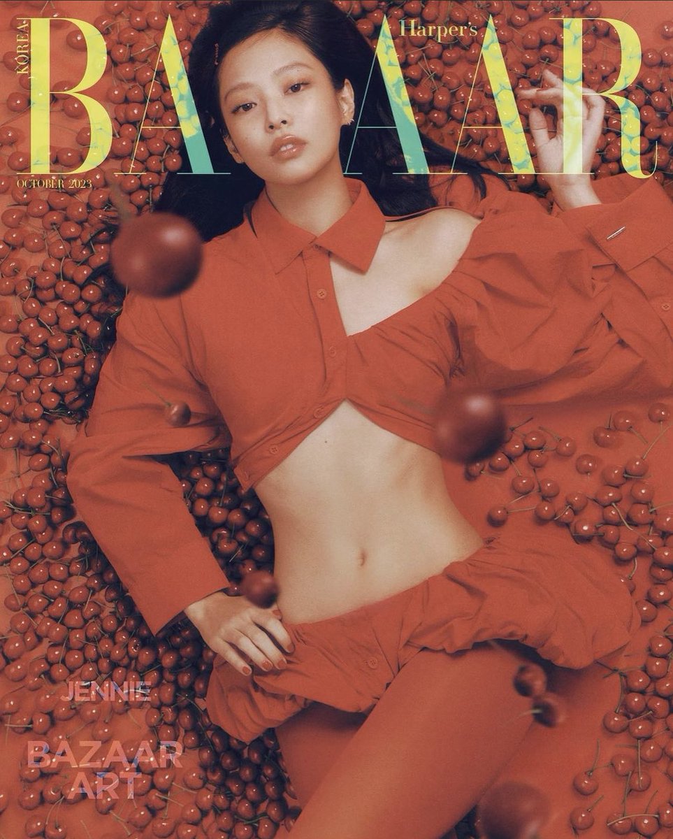 hoodcouturemag's tweet photo. Jennie Kim wearing Jacquemus on four covers for Harper's Bazaar Korea October 2023 issue. Photographed by Jongha Park. https://t.co/VN8AZKhROv