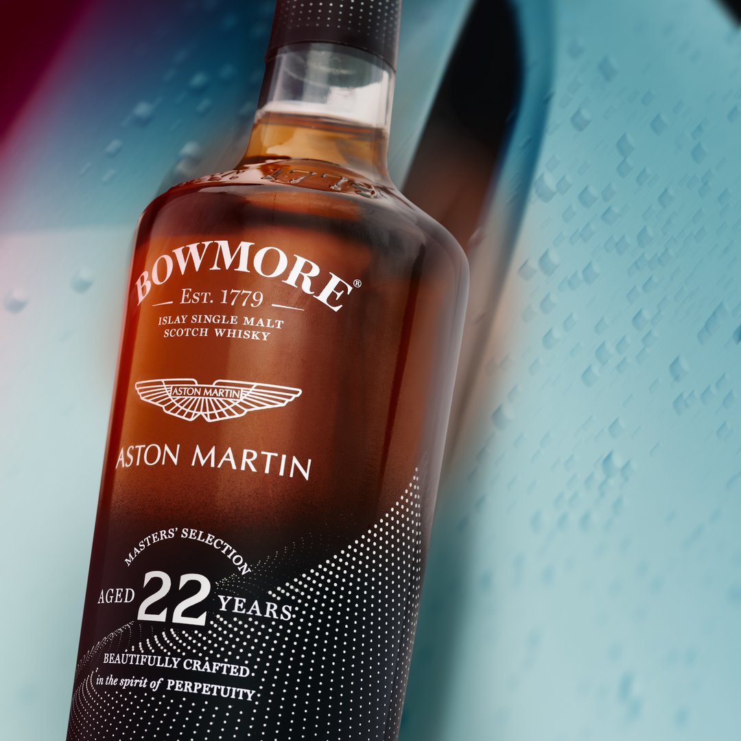 bowmore's tweet photo. A captivating symphony of flavours, combining the multidimensional character of #Bowmore and the visionary design of @astonmartin.
Sign up to be the first to hear about new releases: https://t.co/FOUJ0Pxbko
#MastersSelection22 #AstonMartin https://t.co/nMYKQEkyw7