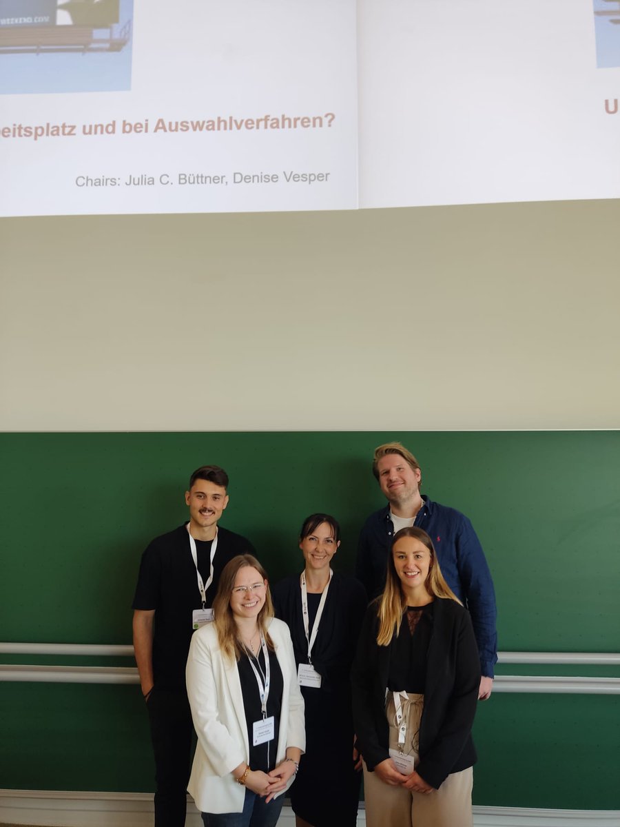 Denise Vesper tweet media