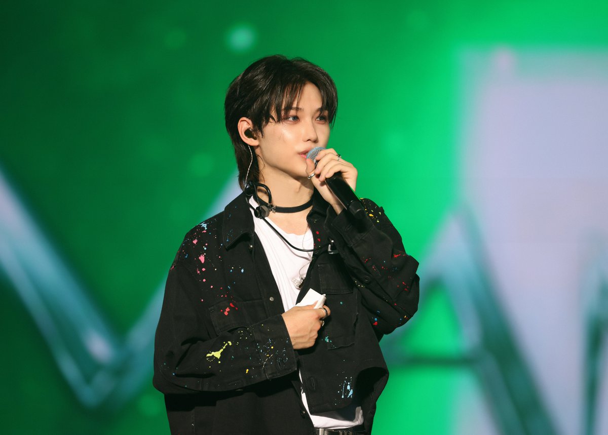 Stray_Kids's tweet image. [스키지기]

🎥Happy Felix Day💕 
미공개 사진 도착💌

#HappyFelixDay
#StrayKids #스트레이키즈
#필릭스 #Felix   
#YouMakeStrayKidsStay