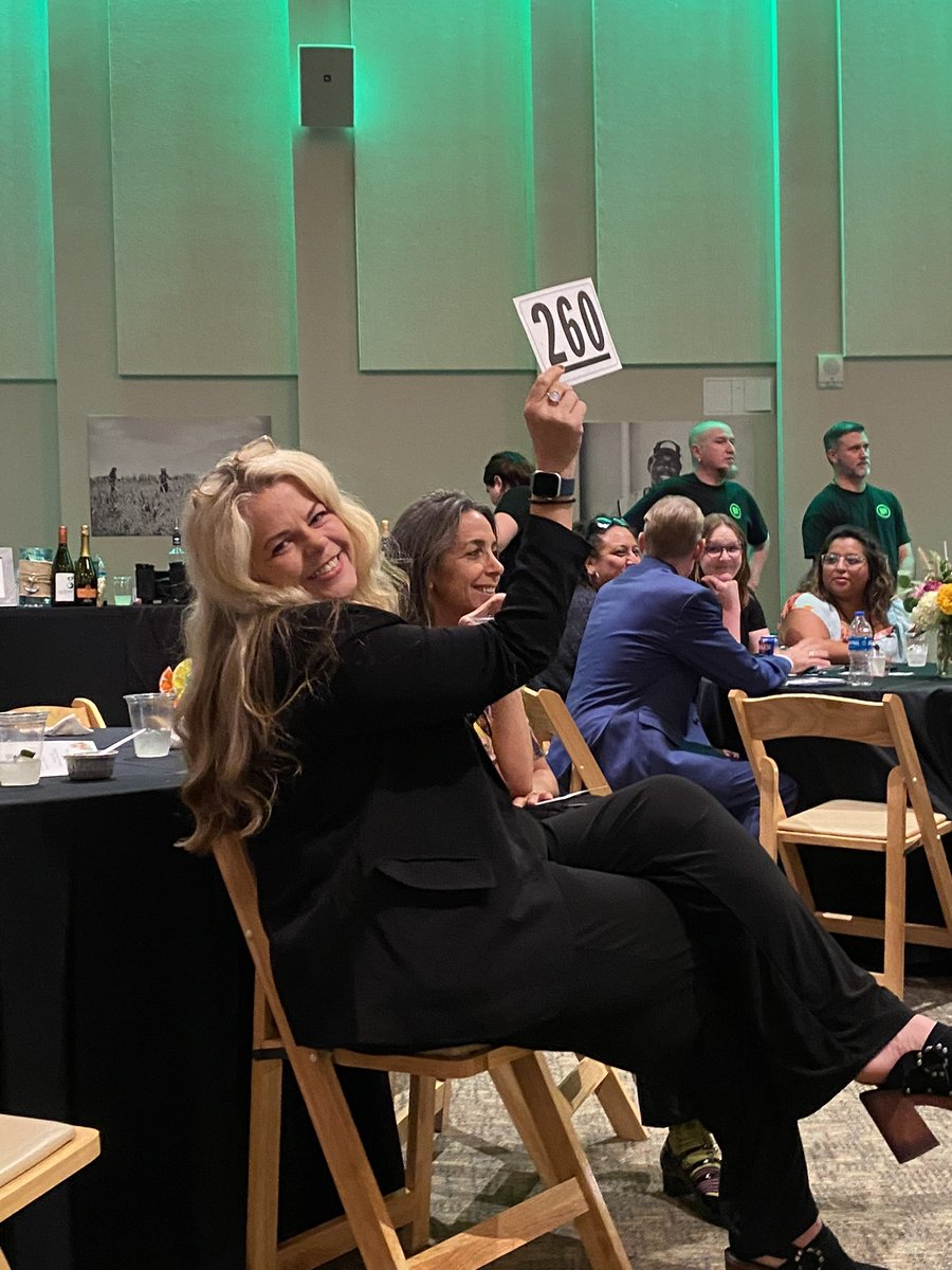jennyforboulder's tweet photo. @bobridgehouse provides programs and services to help adults experiencing homelessness and access to the resources they need for a better future. Their programs include basic needs, employment, and housing. We are so lucky to have community partners like Thank you for all you do! https://t.co/fFn1Eq74qv
