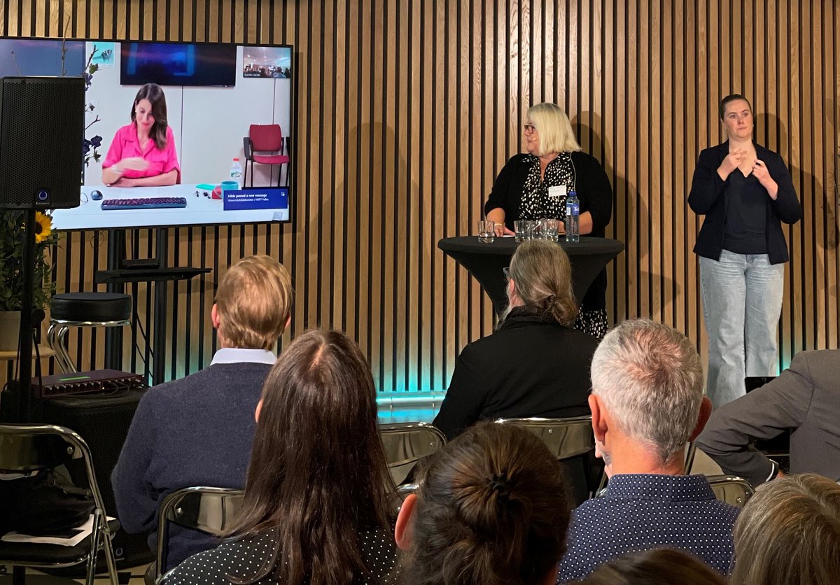 🔴 Hem presentat el model català a Noruega en la jornada de llançament del Termportalen, el nou portal noruec de terminologia 👇

termcat.cat/ca/actualitat/…