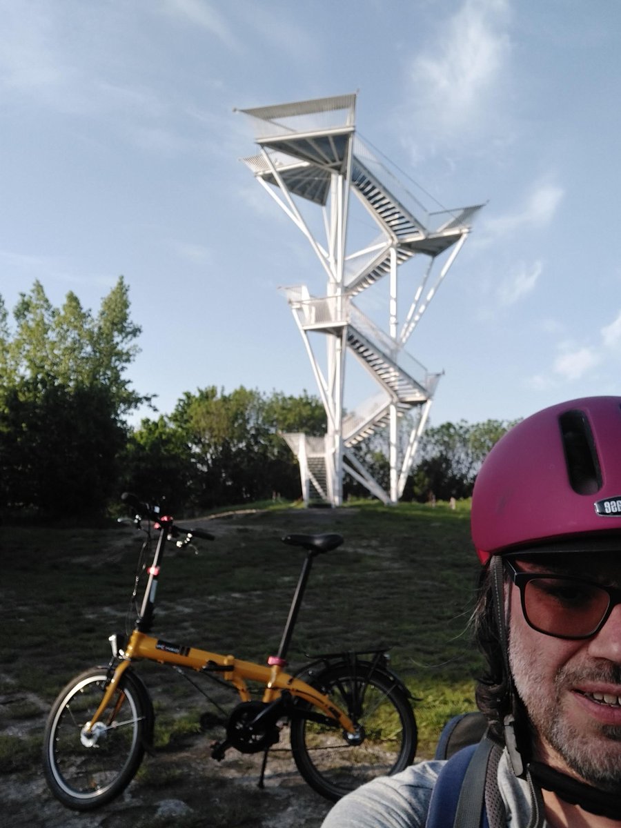 Věroš has gone to Mastodon tweet media