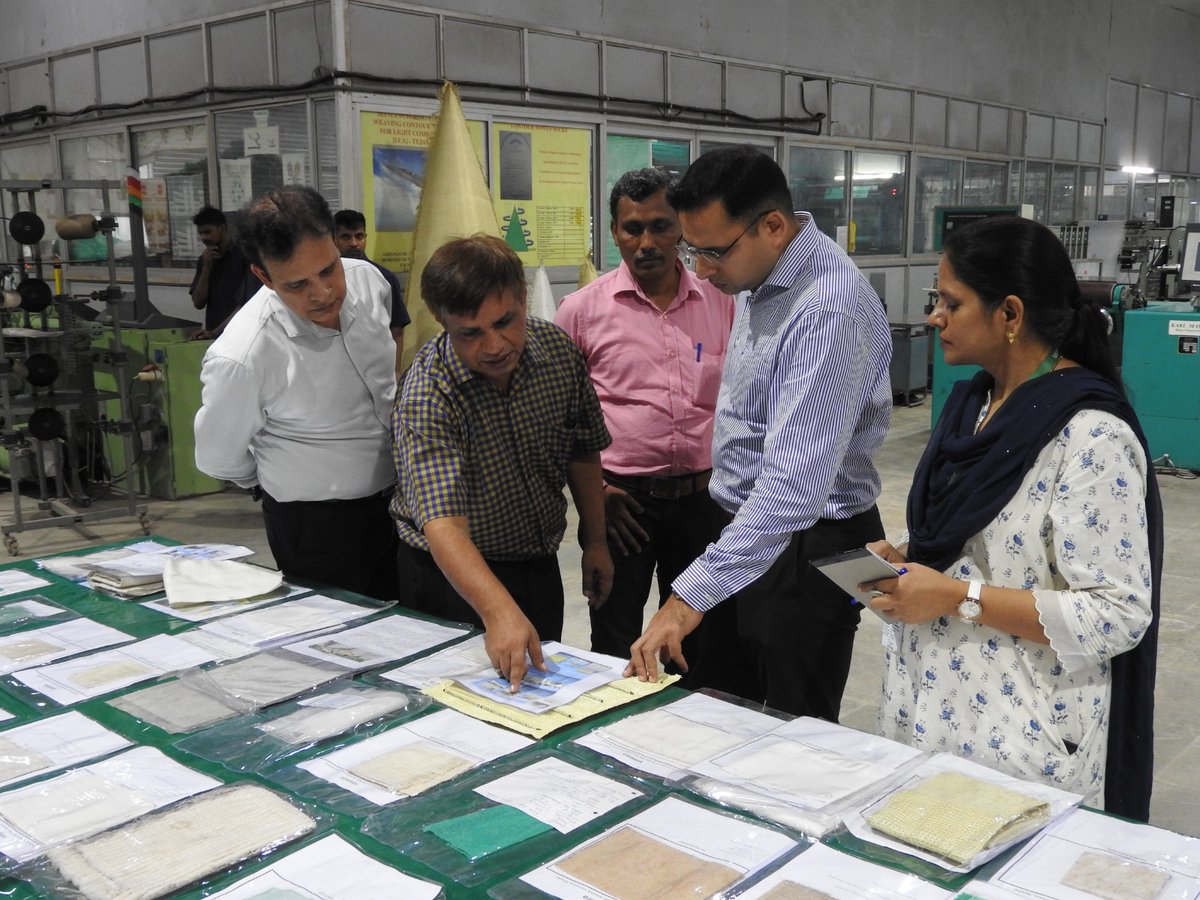 sasmira1950's tweet photo. Thrilled to welcome Shri Prashant Kumar Meena, JMD, NTTM, to SASMIRA on 11thSep23! We showcased our R&amp;D prowess, product development&amp;testing facilities. Stimulating discussions with industry and startups set the stage for future collaborations. #TextileInnovation #NTTM #SASMIRA https://t.co/rZfs64bOln