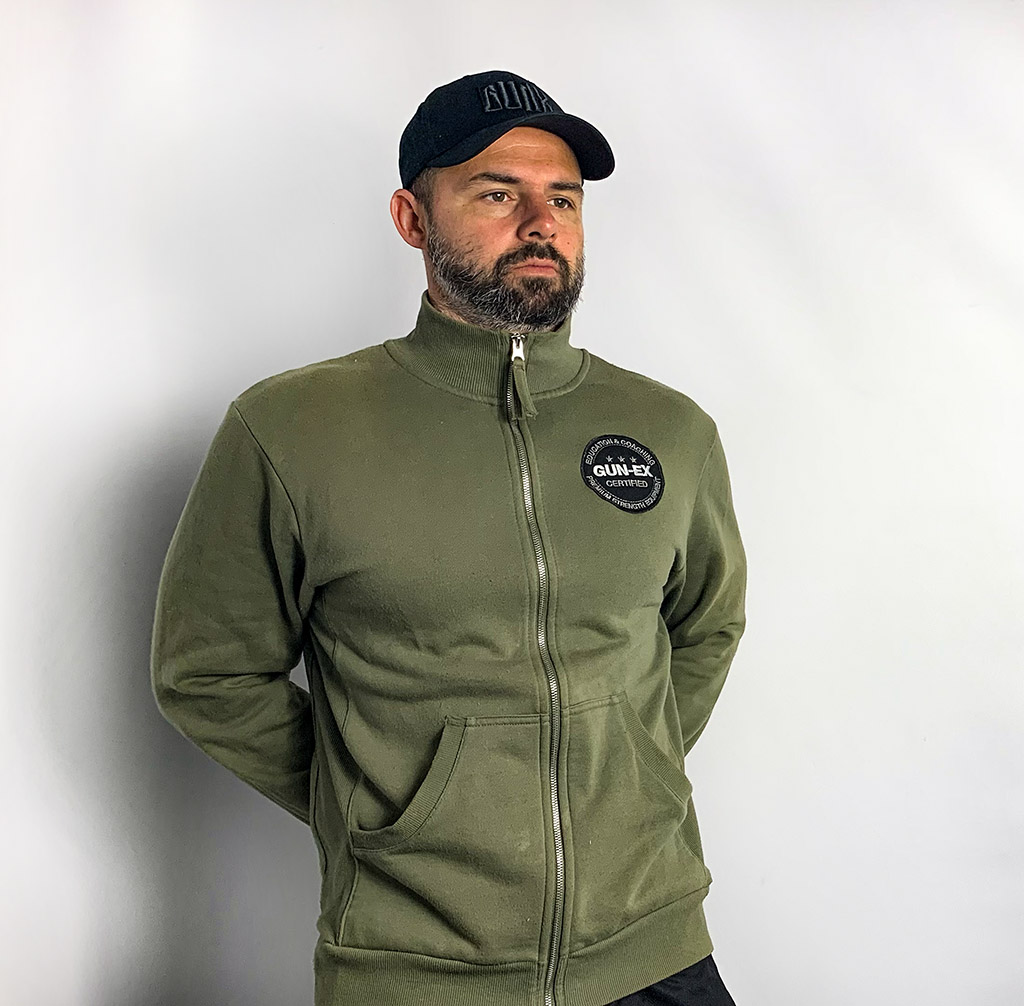 GUNeXtraining's tweet image. The upcoming fall asks for warmer clothes. Adventure full zip sweatshirt will keep you warm no matter what. 
Have a great weekend. 

 #AdventureSweatshirt #StayWarm #gunex