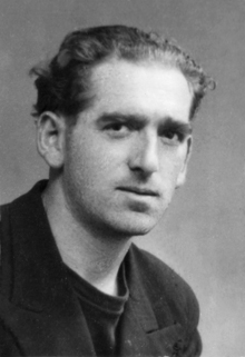 AuschwitzMuseum's tweet photo. 15 September 1904 | A Frenchman, Maurice Foubert, was born in Gisors. A radiotechnician.

In #Auschwitz from 8 July 1942.
No. 45552 
He perished in the camp on 18 September 1942. 
https://t.co/CBQoZ4iG46 https://t.co/x6jZ1APojJ