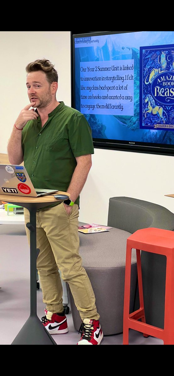A great event last week and good turnout at the new Steelcase showroom in Singapore for #21CLTeachMeet Fine educational sharing from many of my local colleagues.