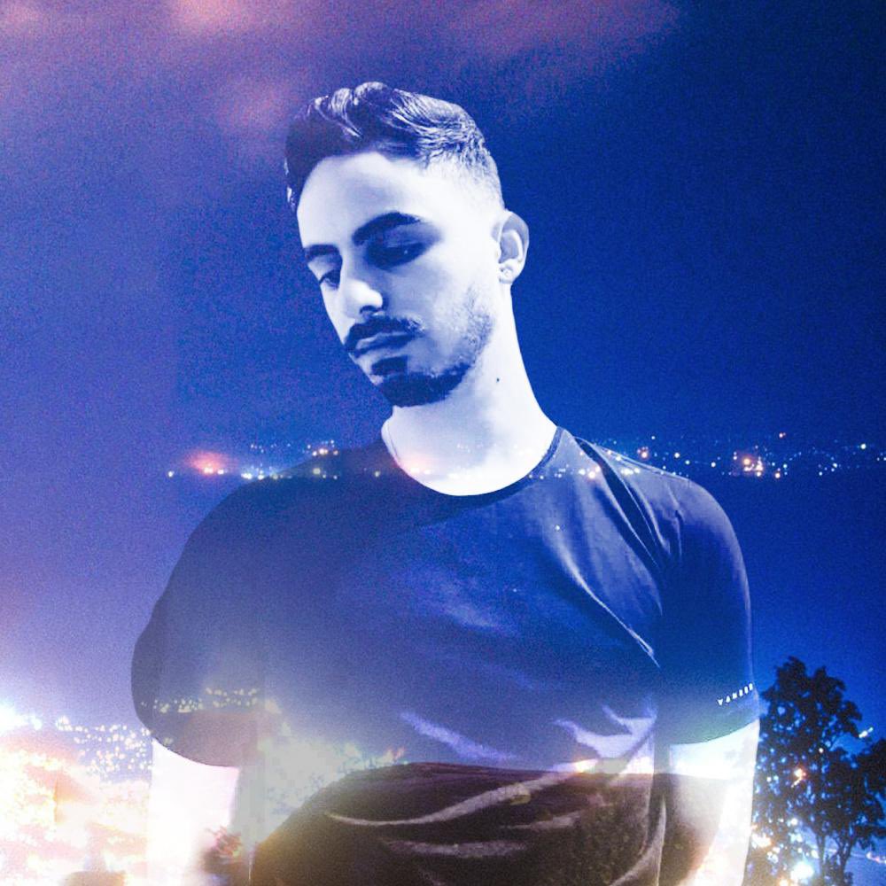 msqrdrcrds's tweet photo. @moze_x will release his electronic pop single, ‘Find You’ on 22nd September!

https://t.co/SdLw6yYTiI https://t.co/xU5H5i5SfB