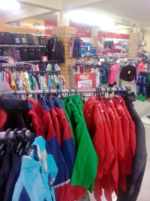 msatomedia's tweet image. Do you want to Purchase Clothes? Then visit Buruburu and other Tuskys branches Countrywide and get Clothes from Men, Women and Kids. 
@TuskysOfficial 
#qualityclothes
#bestprices
Visit Tuskys Supermarket Countrywide to Purchase Clothes of Your Choice.