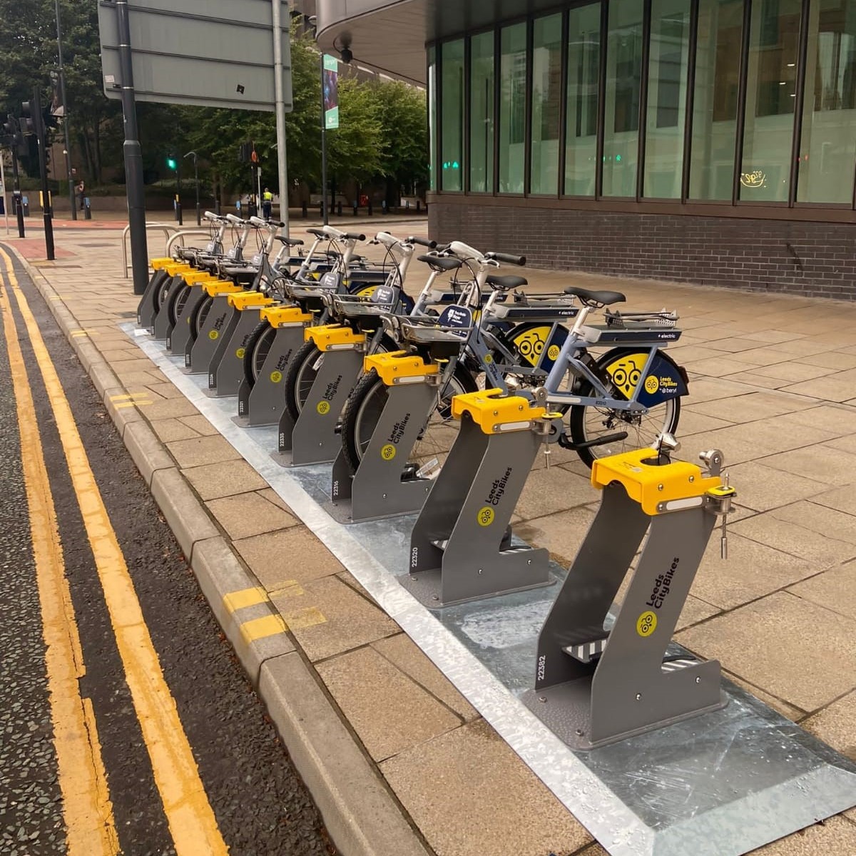 Connecting Leeds tweet media