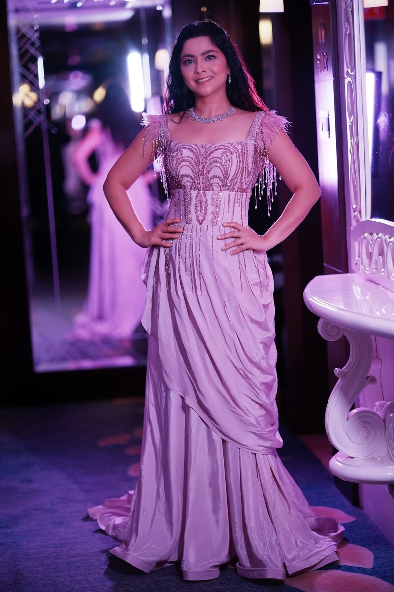 meSonalee's tweet photo. 🦄🧚🏻‍♀️👸🏻🩷

#sonaleekulkarni #marathimulgi https://t.co/MOrJ6ocKIF