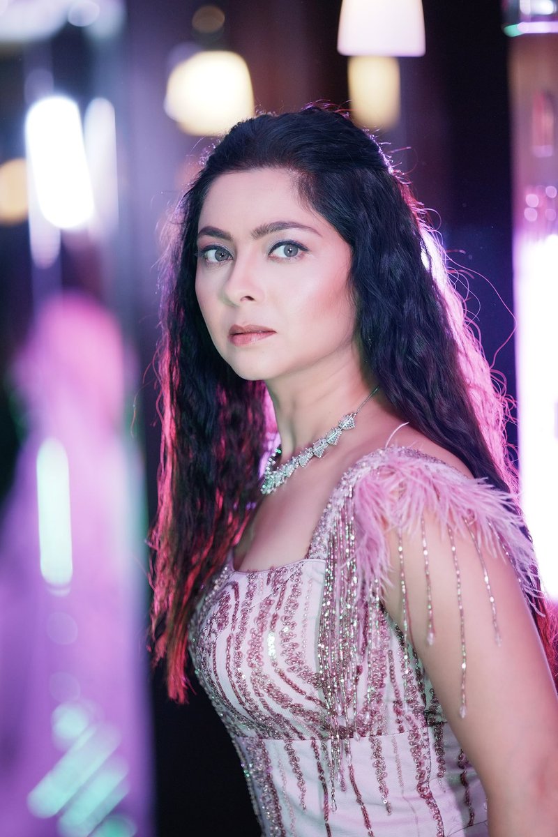 meSonalee's tweet photo. 🦄🧚🏻‍♀️👸🏻🩷

#sonaleekulkarni #marathimulgi https://t.co/MOrJ6ocKIF