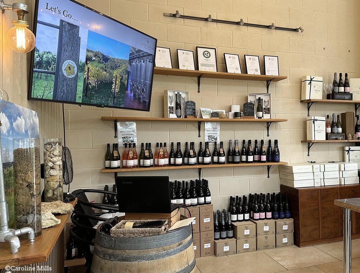 For the many times I've listened to how fizz is made by the 'traditional method' in the UK &amp; Europe, there's something very special about hearing it right here in the #Cotswolds on a tour/tasting of <a href="/WoodchesterVV/">Woodchester Valley</a> with Rodborough Common in view. #wine #Stroud #slowtravel